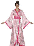 Farbiger Kimono als Japanerin‑Kostüm, mit breitem Gürtel und traditionellen Mustern.